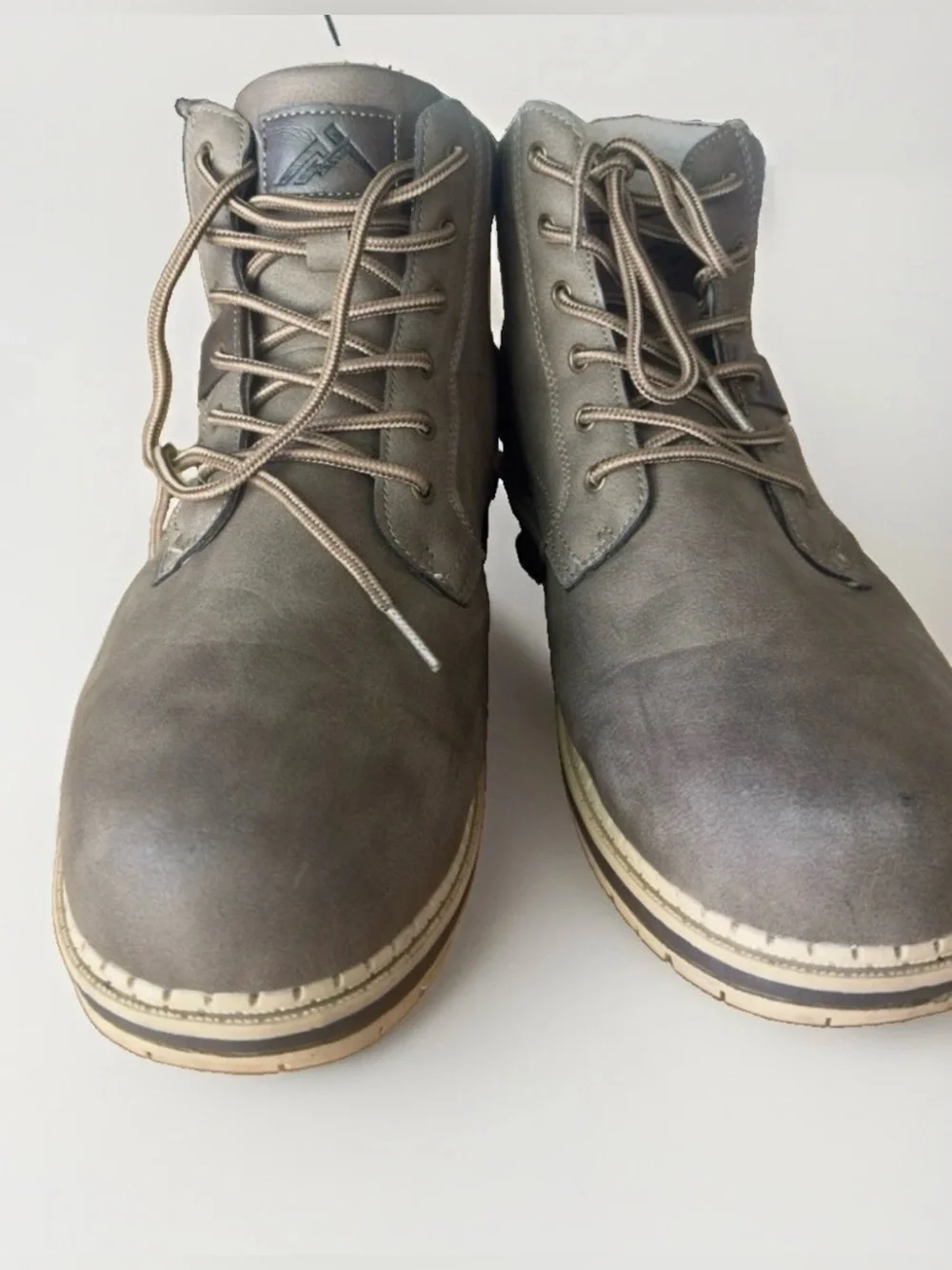 NEW Men's Gray Lace-Up Casual Boots